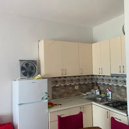 Apartment Peace Golem (Tirana)